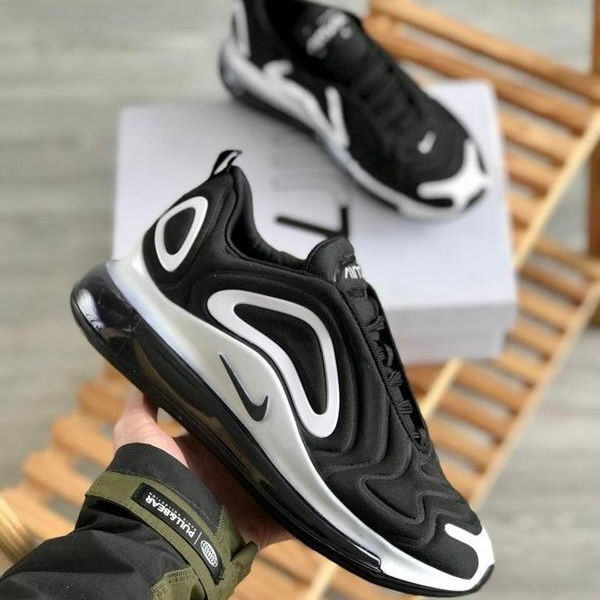 Nike Air Max 720 Panda