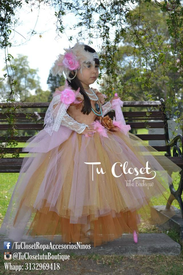 Thumbnail: Disfraz Dama Victoriana / Maria Antonieta