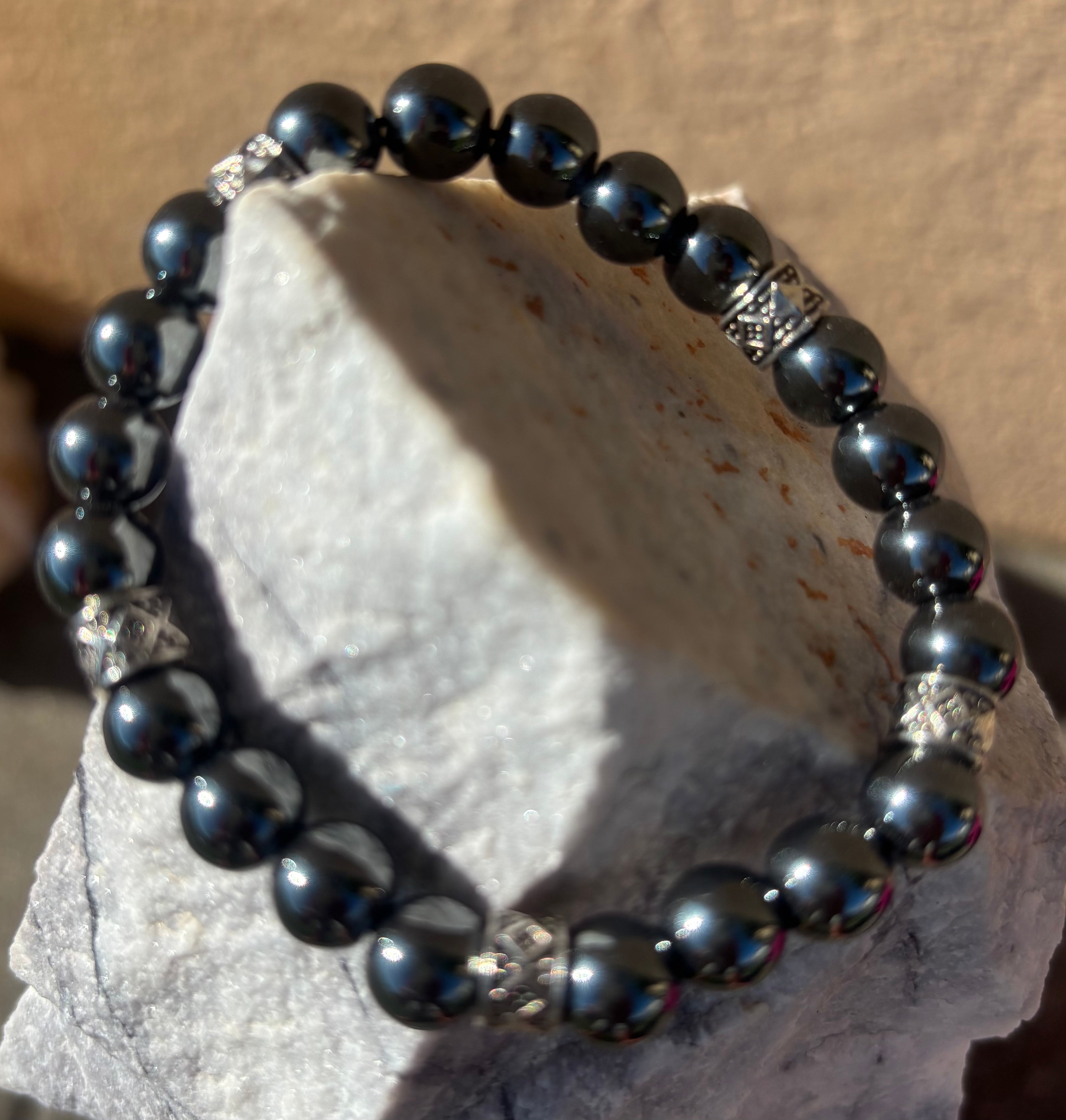 Bracelets d’hématite, 3 modèles à choix
