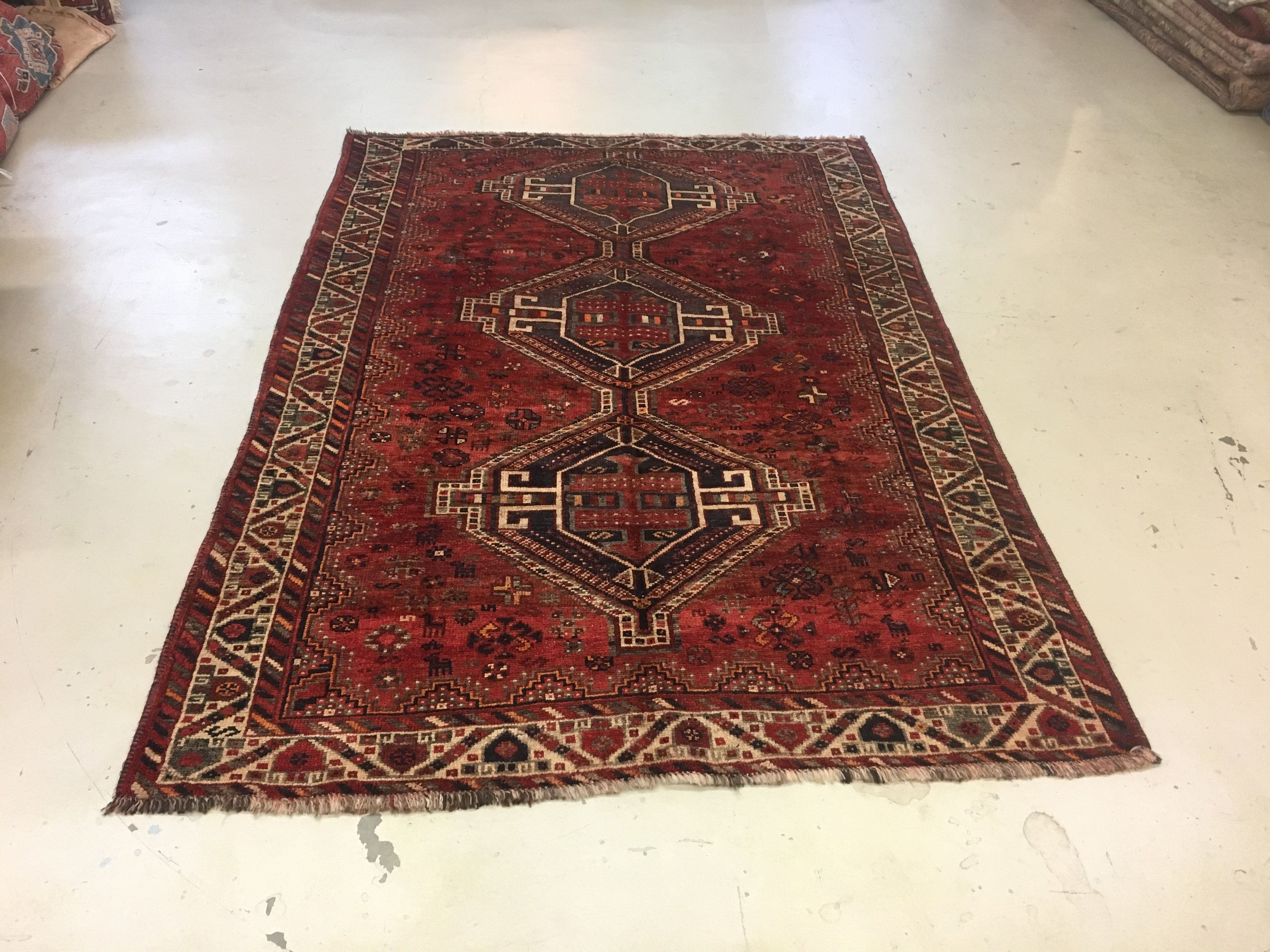 5'x8' Red/Grey Geometric Rug