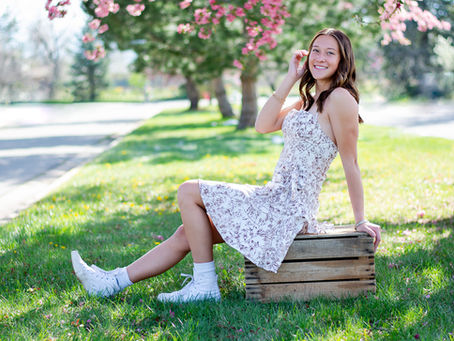 Tips for Planning Colorado Spring Senior Pictures