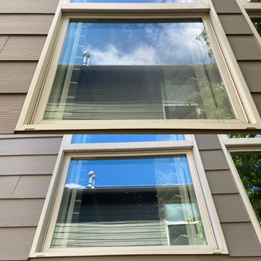 Before and after picture side by side showing results of exterior window cleaning.