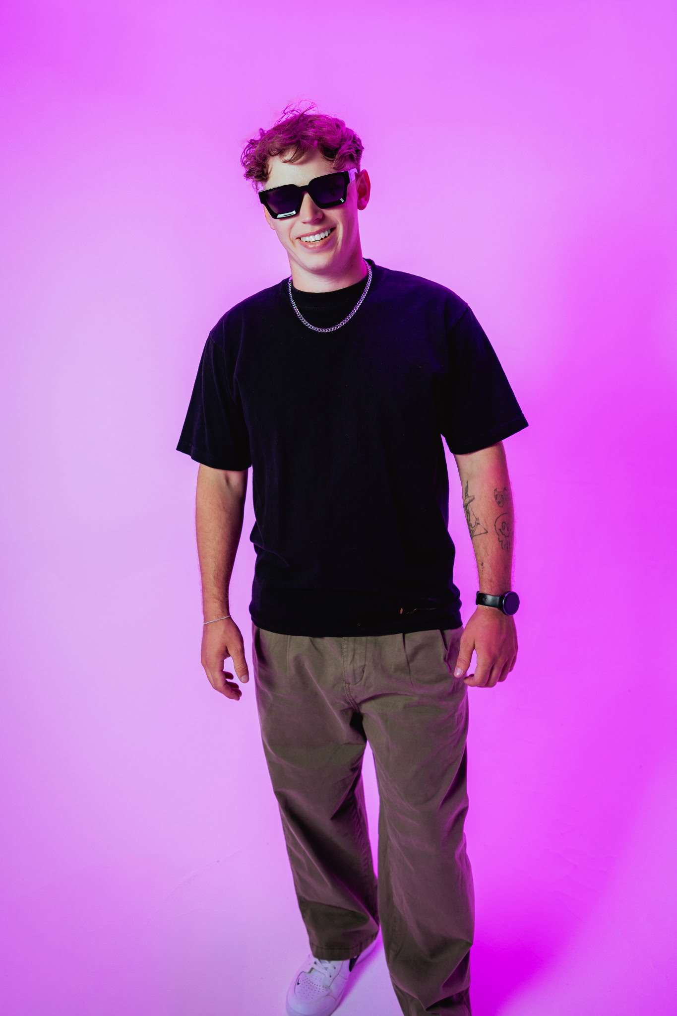 Clown - Family - Richard Ostry (1).png