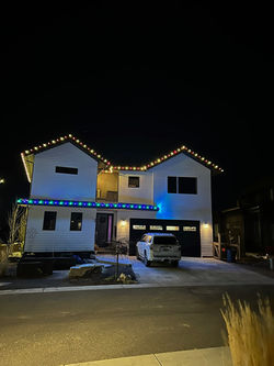 multi story two tone trim lights, white and blue
