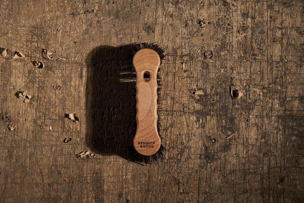 Thumbnail: Equestrian grooming kit