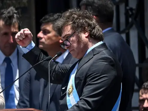 Reforma Policial de Milei Permite Detenciones y Espionaje sin Orden Judicial