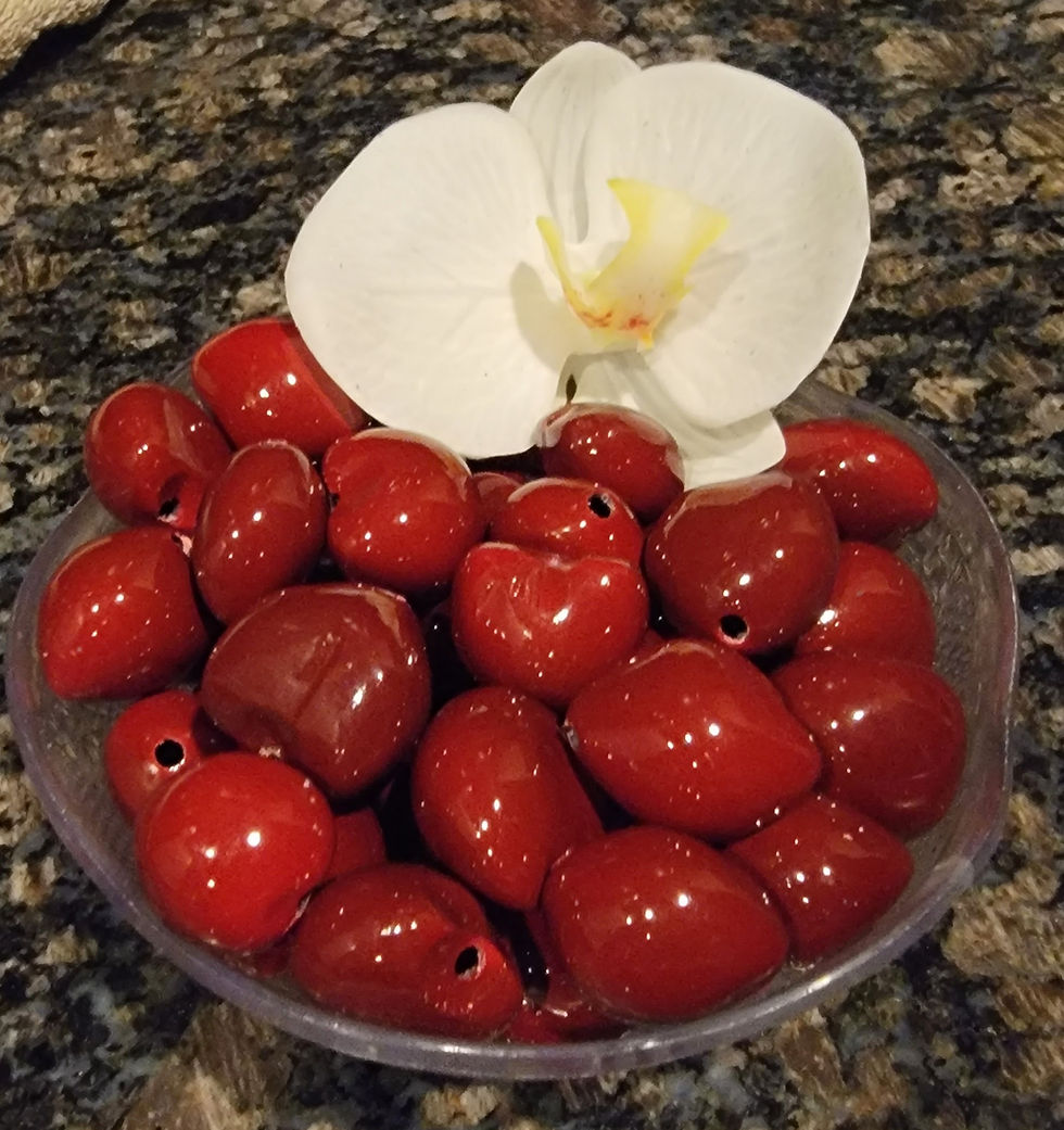 Thumbnail: Kukui Nut Lei