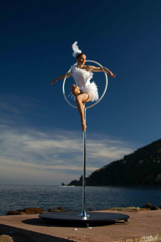 Accueil du public, lollipop, performance acrobatique aérienne, Tatiana Thomas