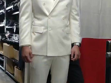 【CANONICO】whiteダブルスーツ