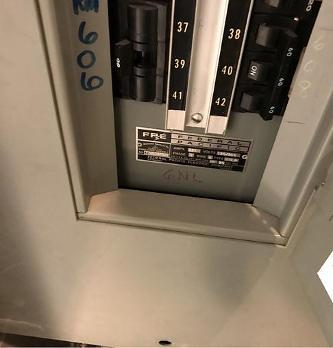 3e01b7d2-8b32-4ee1-9a81-01df6112d20e_9221c521-b820-4b6e-8d5d (Medium).jpg