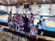 Florbalisti Falcons uchmatli u bývalého extraligistu prvé tri body