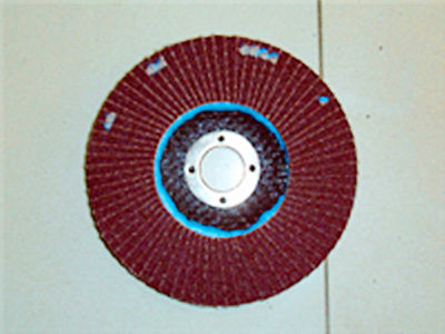 Rejected flap disc caused by ABRASIVE LAYER MISSING