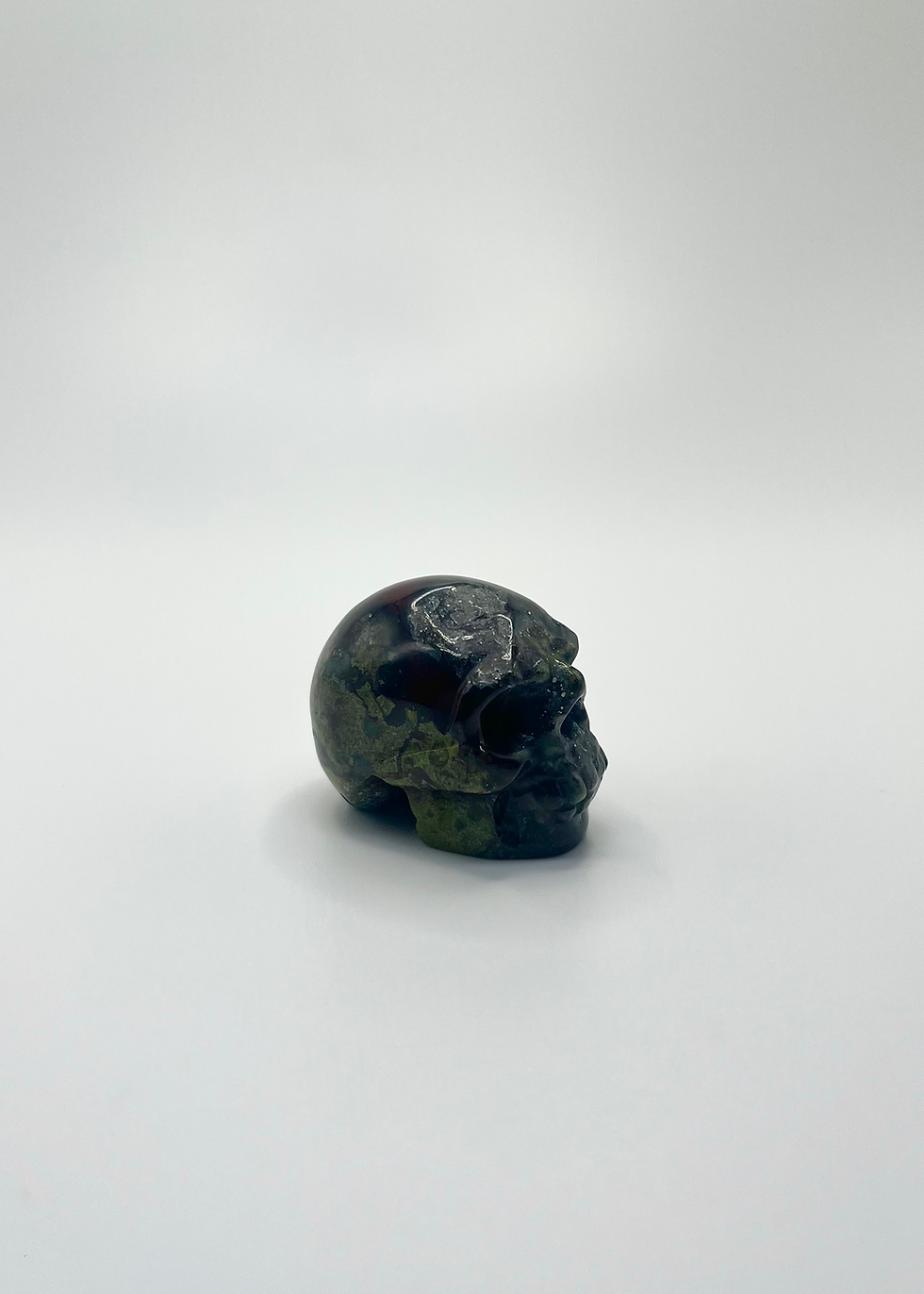 Thumbnail: Hand Carved Crystal Skull