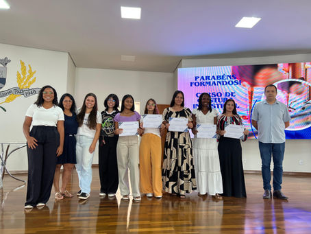 Formatura do curso de Costura Industrial 