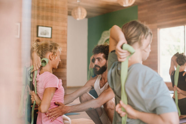 200hr-yoga-teacher-training-sri lanka-st
