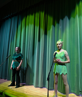 Peter and Tink singing