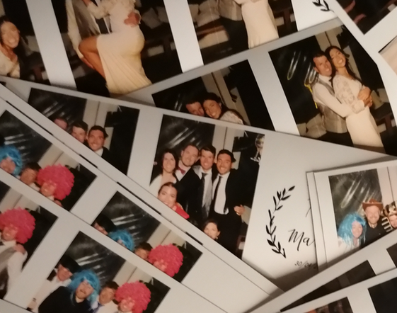 Fotos "ilimitadas" - ¡Toma tantas fotos como quieras! Imprimimos al menos 2 copias de cada uno. Uno para tus invitados y otro para tu libro de visitas.