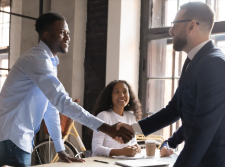 Negociação para diferentes áreas e pessoas de uma mesma empresa