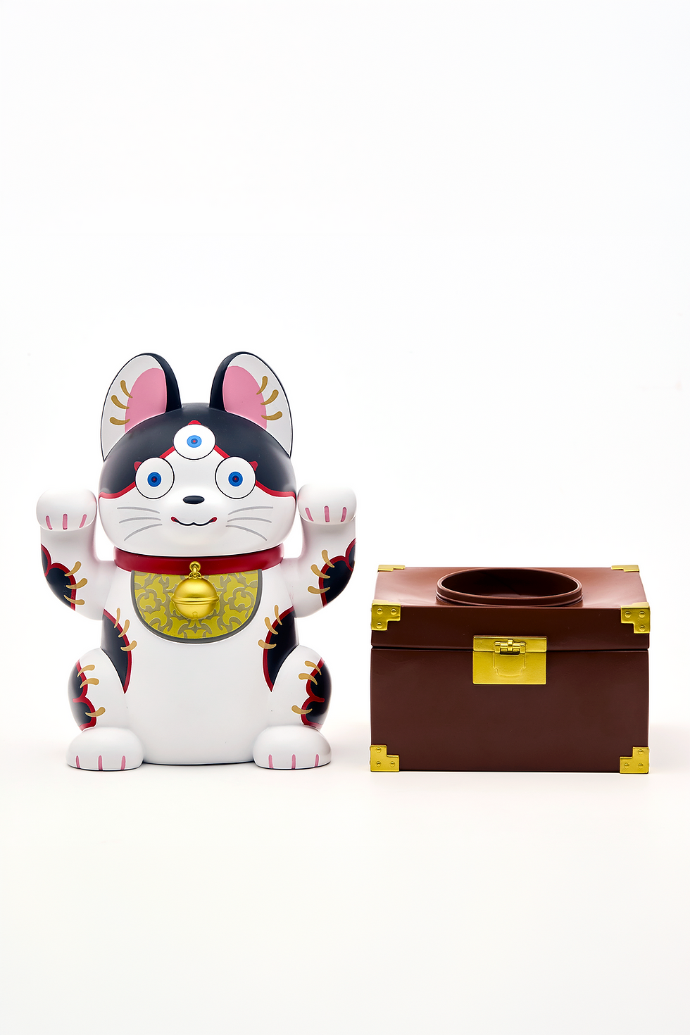 Thumbnail: CAT'S TREASURE 001