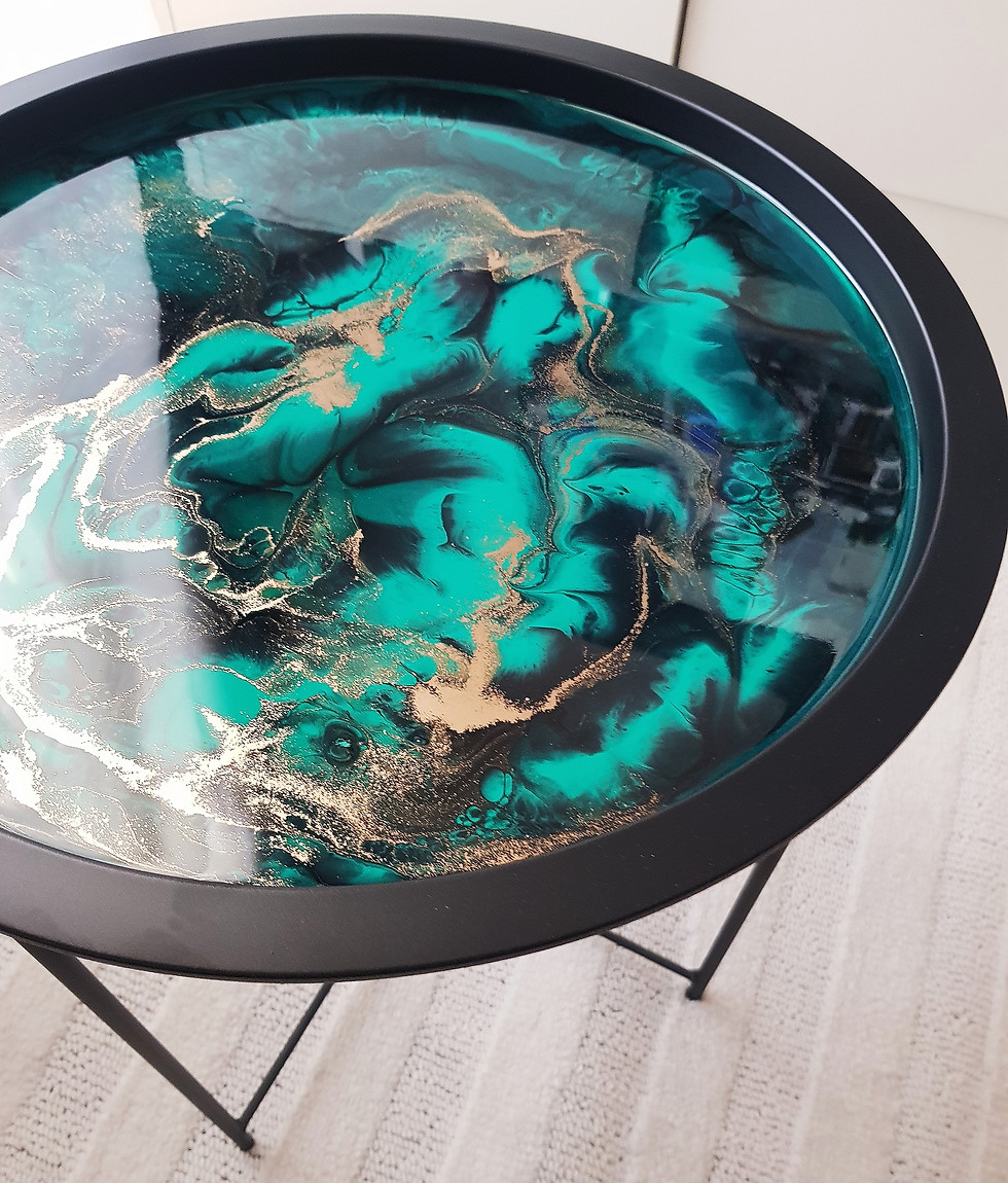 Miniatura: Skupinový kurz lití epoxidovou pryskyřicí  - STŮL