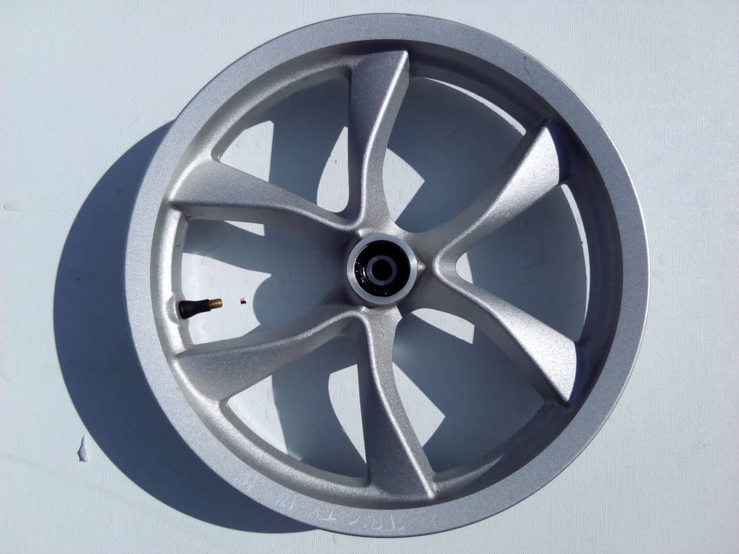 Llanta delantera Yamaha Tricity 2016