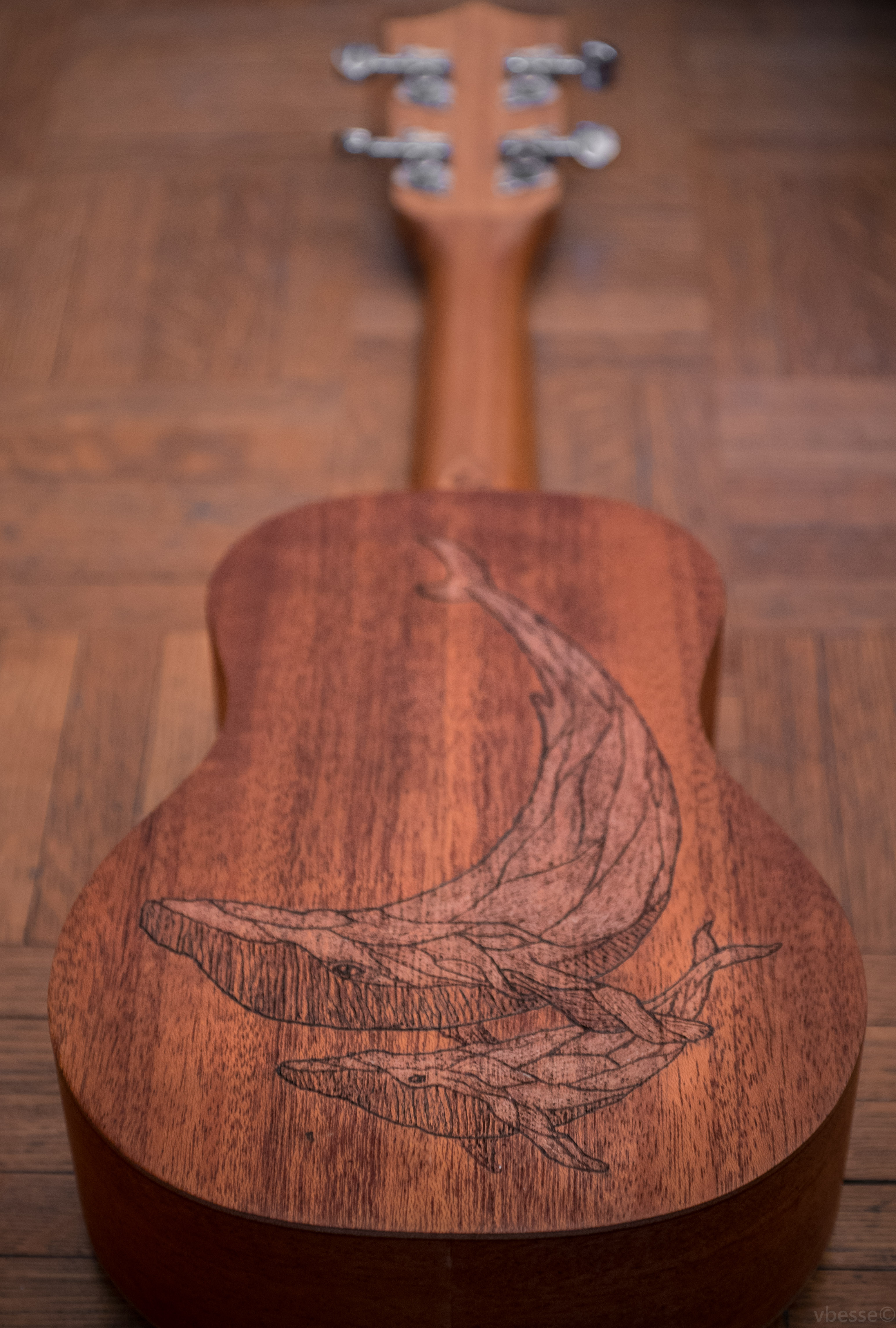 Ukulele engraving - Back