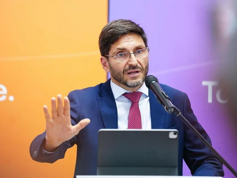 En medio de su crisis, la UCR busca recuperar la brújula y organiza el viernes un encuentro con gobernadores