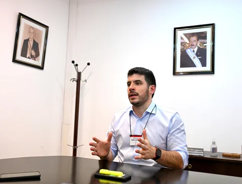 La UCR aseguró que “la única salida legítima a la crisis venezolana es democrática, pacífica y constitucional”