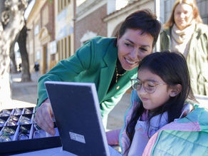 Mayra participó de la jornada de salud escolar y del programa “Ver para Aprender” en la Escuela Primaria Nº 7 de Quilmes