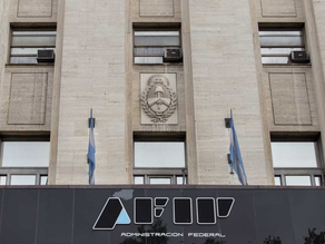 Ganancias: postergan plazo para que los trabajadores informen sus deducciones de 2023