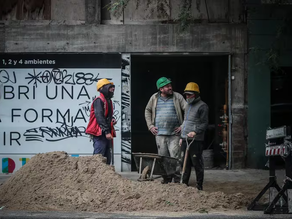 Desde el cambio de gobierno se perdieron casi 100.000 puestos de trabajo del sector privado