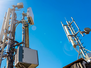 Un juzgado anuló el DNU que declaró servicio público a las telecomunicaciones