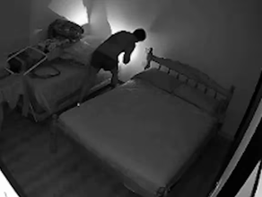 Detuvieron a un millonario empresario acusado de robarle dólares y joyas a un vecino del country en el que vive