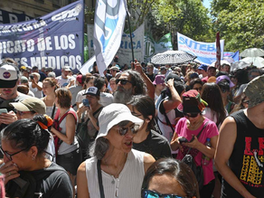 Ruidazo y radio abierta en el Congreso en defensa del Fondo de Sustentabilidad