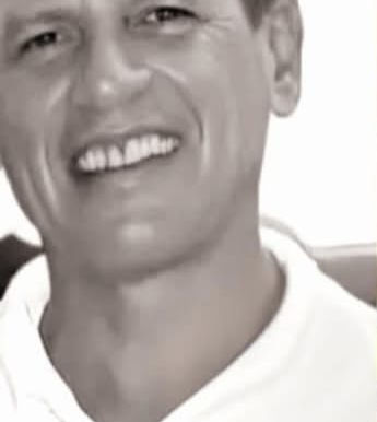 Un mototaxista fue asesinado a tiros dentro de una panadería en Buga