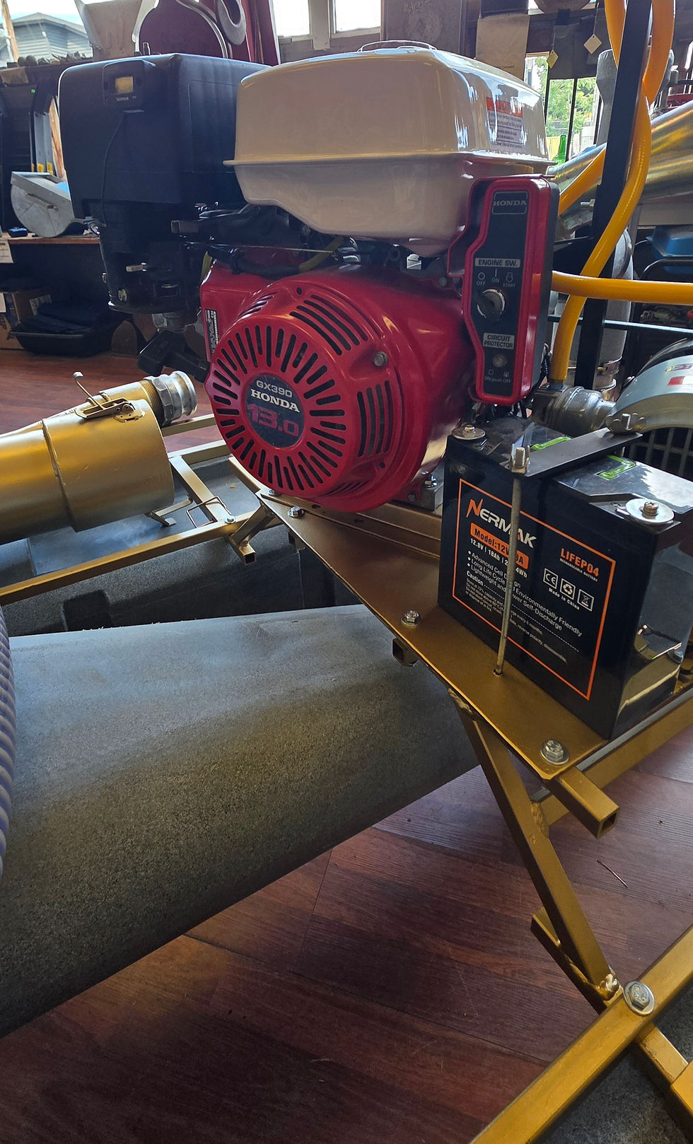 Thumbnail: Keene 6" dredge with Honda 13hp & Air