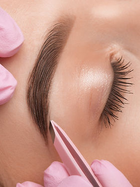 shutterstock_2208116445_edited.jpg