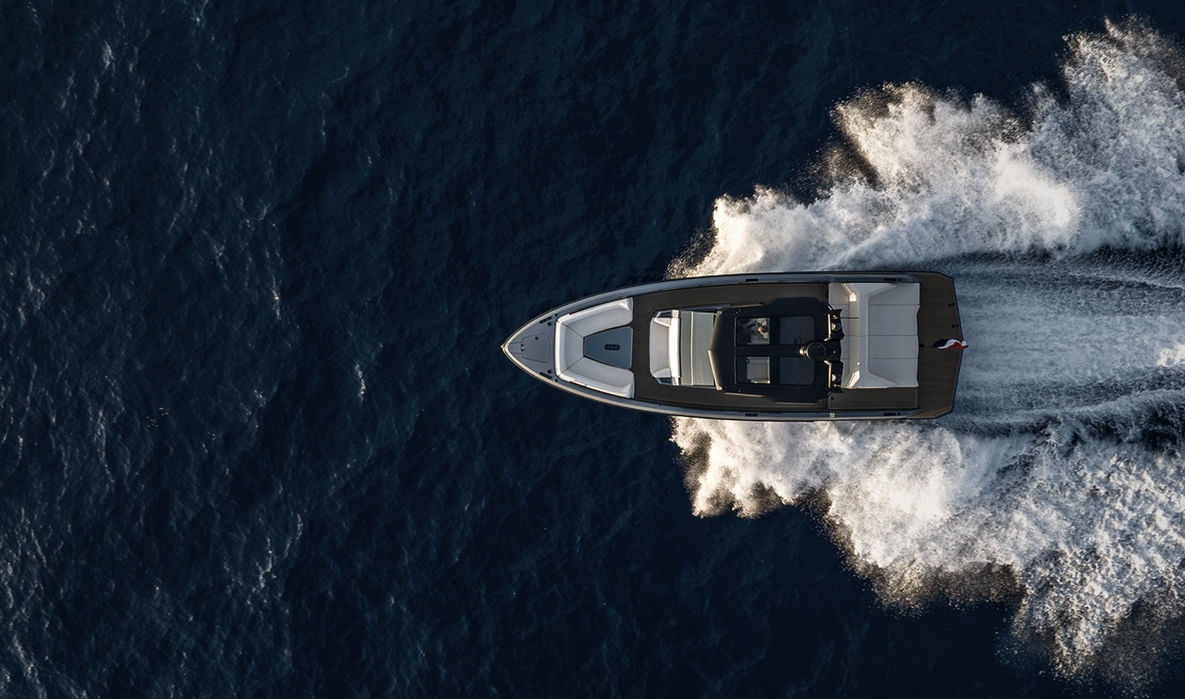 Overhead view of Vanquish 40 moving at speed on the French Riviera