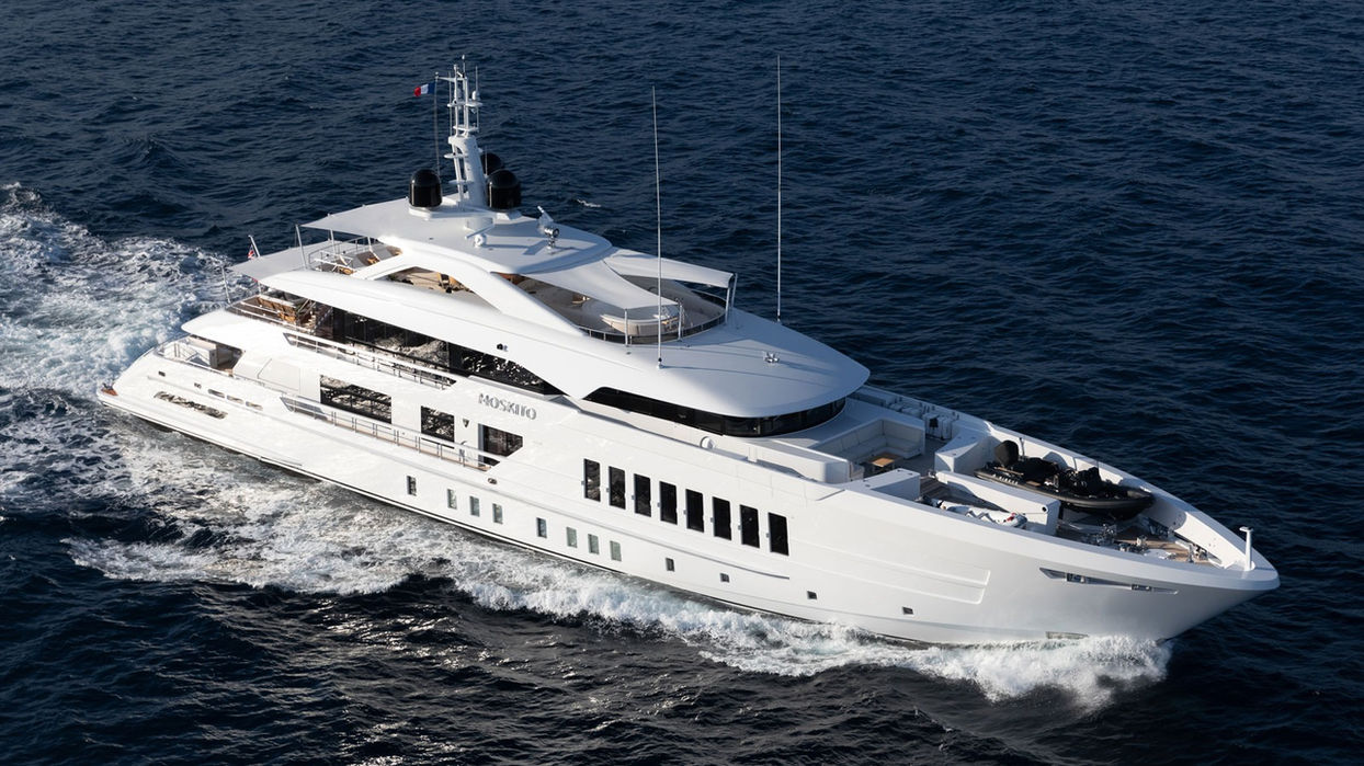 Top-down view of MOSKITO superyacht underway on the Mediterranean Sea, available for luxury yacht charters in the South of France.