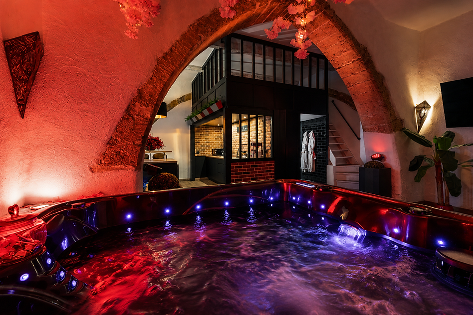 JACUZZI 2.png