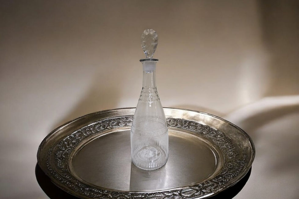 Thumbnail: Elegant Vintage Decanter 30cm