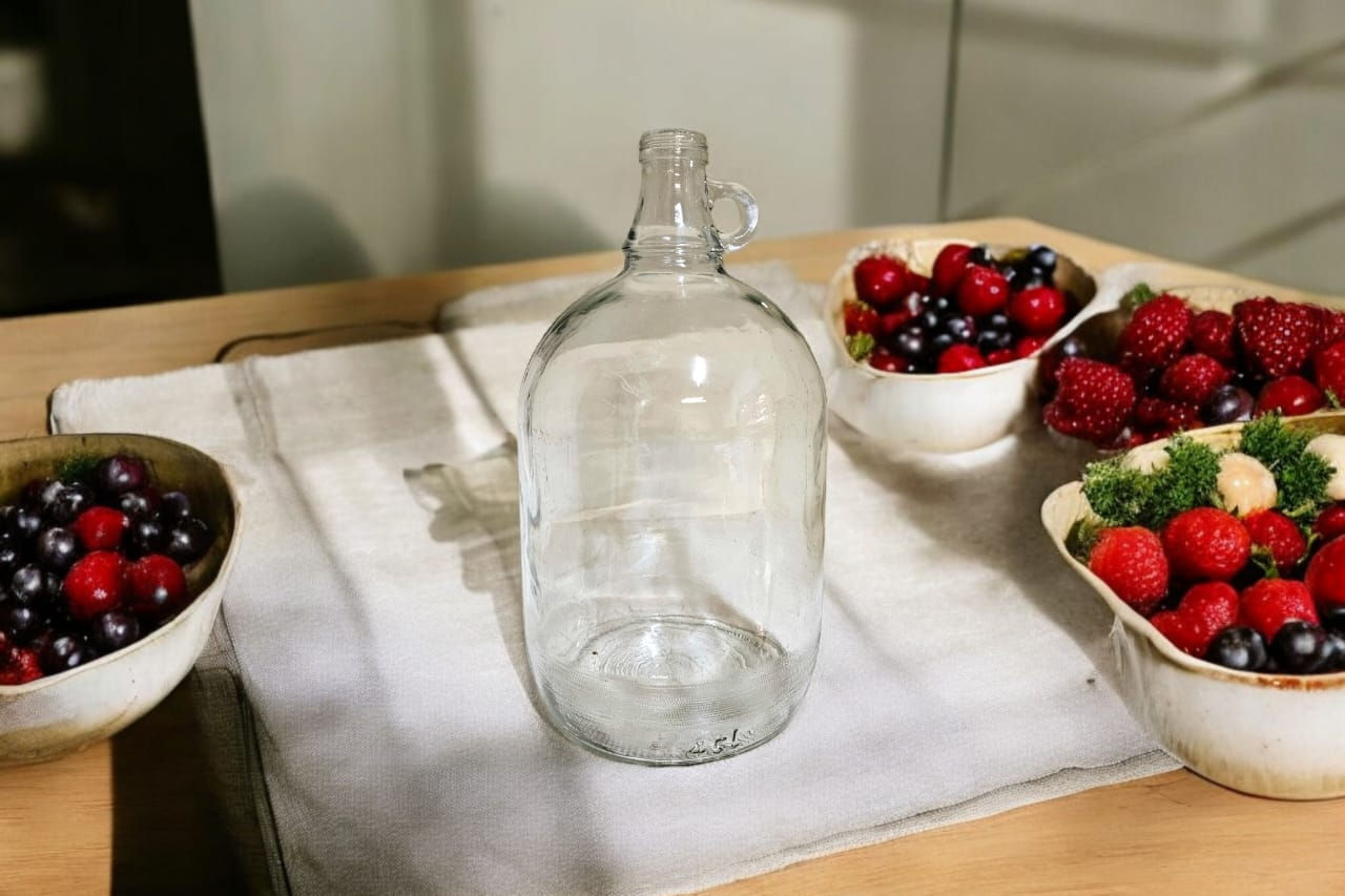 Vintage 4.5L Clear Glass Bottle
