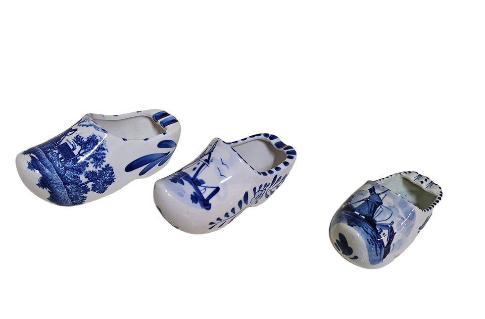 Thumbnail: Three Delft Clogs ashtrays