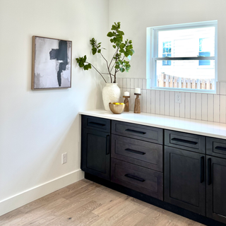 Kitchen - Partial View