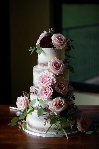 Wedding Cake at Tatanka Ranch