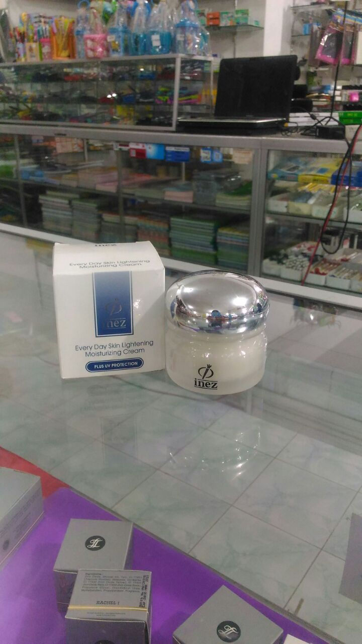 Inez 28g Every Day Skin Lightening Moisturizing Cream
