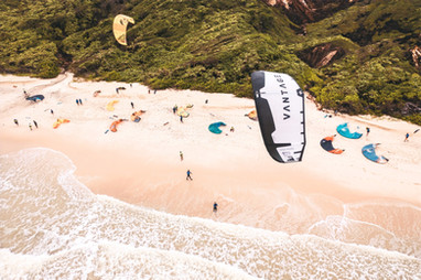 Downwind kite trip lessons kitesurf brazil