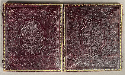 daguerreotype case