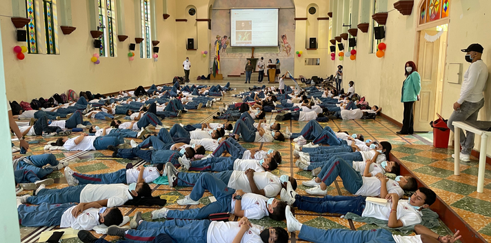Actividades socioemocionales a estudiantes. Me acerco a mi segundo hogar (1).HEIC