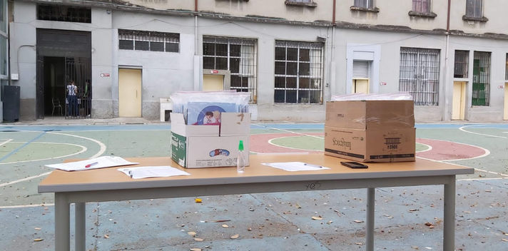 Entrega De Kits Escolares En Pandemia (1).jpg